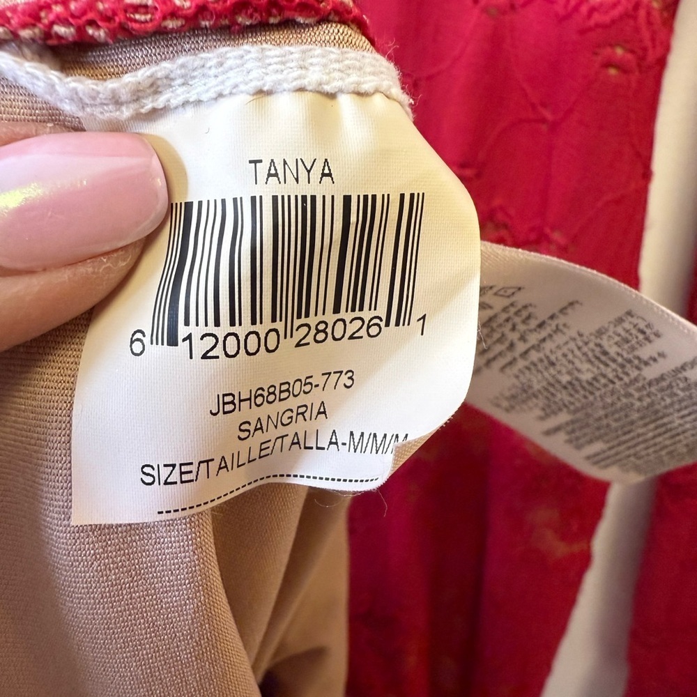 BCBGMaxAzria ‘Tanya’ Stripe Lace Dress In Sangria Women’s Size Medium Tall - Picture 12 of 16